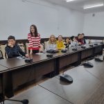 16.02.2022 К.Тыныстанов атындагы ЫМУнун колледжинин англис тил окутуучулары Билим Беруу Министрлиги жана Эл аралык Тынчтык Корпусу тарабынан Виртуалдык Пилоттук Долбоорун ишке ашырууну баштады.